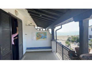 Villetta fronte mare villaggio VELA BIANCA