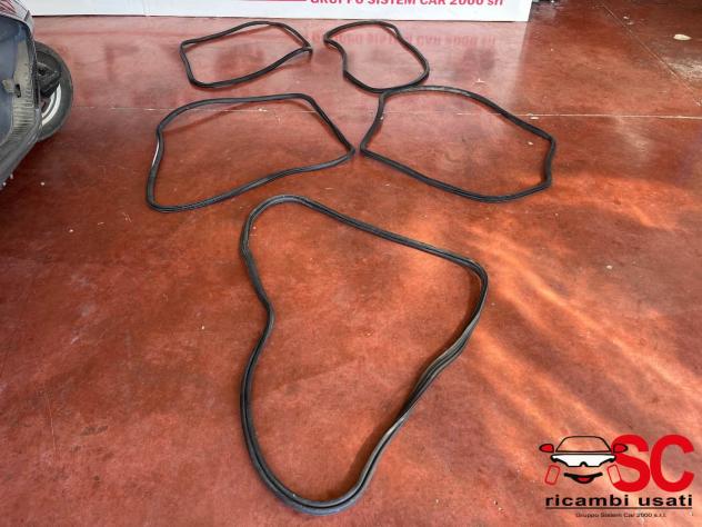 GUARNIZIONI PORTIERE JEEP Renegade Serie (18) - Foto 6