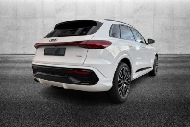 AUDI Q5 TDI 150 kW mHEV+ S tronic quattro S line edition rif. 23757908 - Foto 3