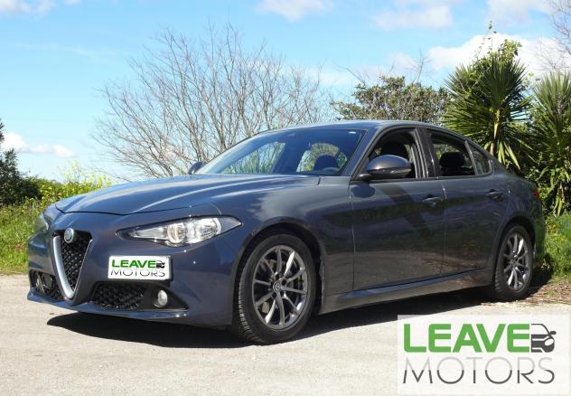 Alfa Romeo Giulia 180 CV AT8 Sport (M1487)