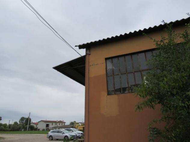 Immobile in asta di 2316 m² in vendita a Boschi Sant'Anna - Foto 18