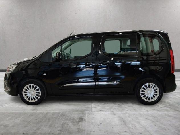 Toyota Proace City Verso 1.2P 110cv S&S L1 D Executive - Foto 2