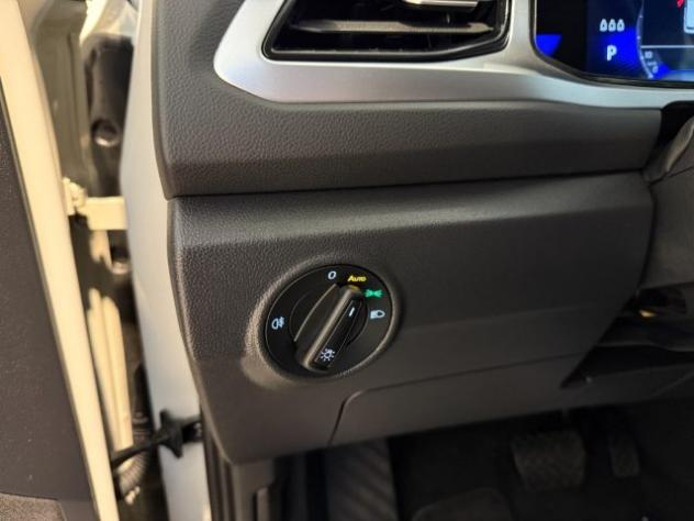 VOLKSWAGEN T-Roc 1.5 TSI DSG Life GANCIO Navi DAB+ Parks Assist LED rif. 23345309 - Foto 10