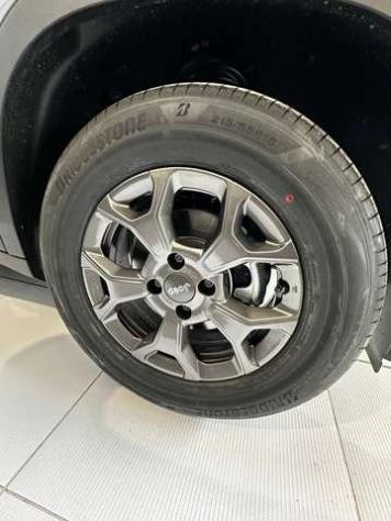 Jeep Avenger 1.2 turbo Longitude 100cv NUOVO DA IMMATRICOLARE - Foto 7