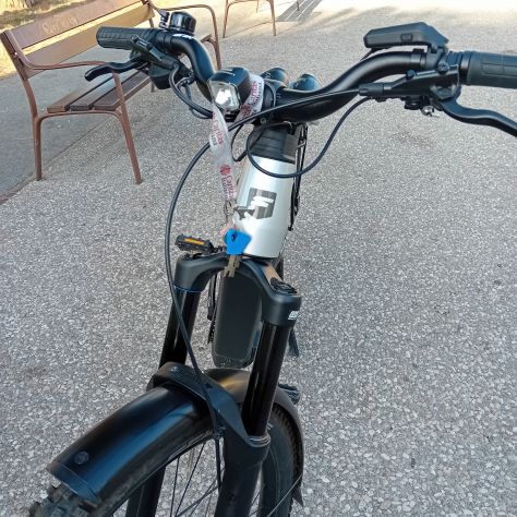 Vendo bici Elettrica MTB focus - Foto 7