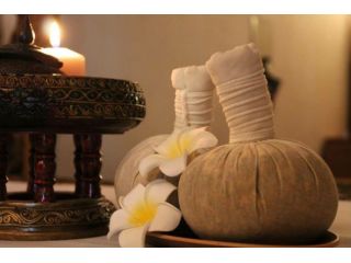 Massaggi - benessere Lodi - Massaggio a domicilio Tel:3456700247