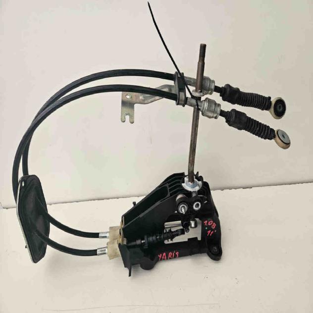 LEVA CAMBIO TOYOTA Yaris Serie 33530-0d040-b benzina 1.0 (0811)