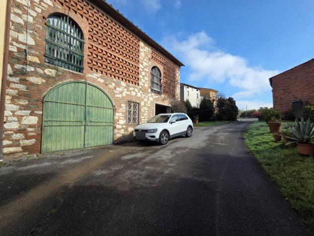 Fienile in vendita a San Colombano - Capannori 270 mq Rif: 1400125