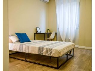 Via Andrea Palladio 5 - Room 4