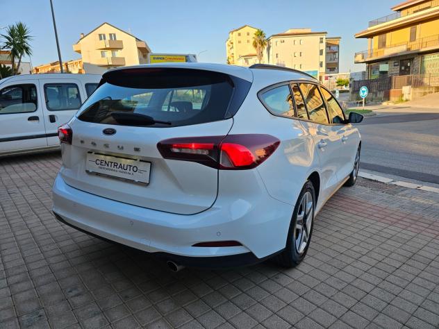 Ford Focus 1.5 EcoBlue 120 CV SW Business - Foto 6