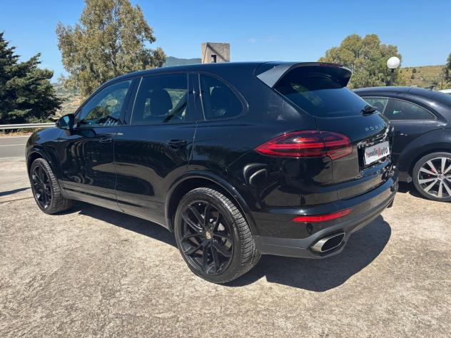 Porsche Cayenne 3.0 Diesel Platinum Edition - 2018 - Foto 7