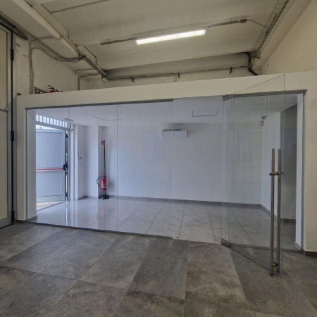 Immobile di 440 m² con più di 5 locali in vendita a Garbagnate Milanese - Foto 8