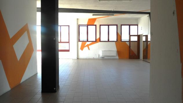 Laboratorio in affitto a Senigallia