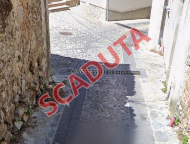 Immobile in asta di 190 m² in vendita a San Demetrio Corone