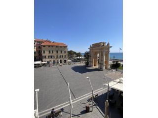 Monolocale in affitto a Finale Ligure