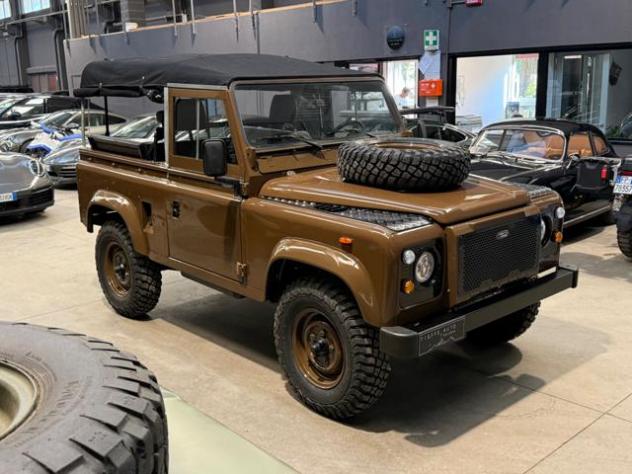 LAND ROVER Defender 90 diesel Soft-top rif. 23684879 - Foto 3