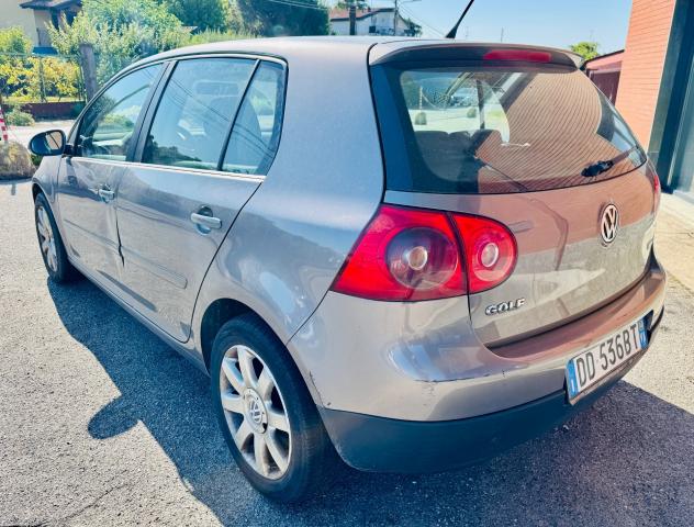 Volkswagen Golf 1.9 TDI 5p. Sportline Ltd - Foto 6