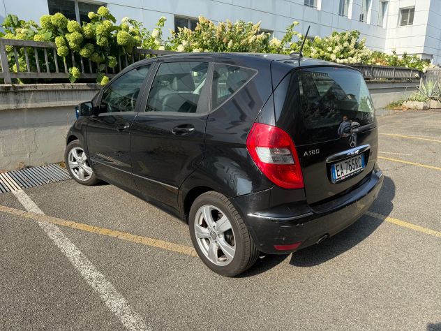 LOTTO 1 - Autovettura Mercedes Classe A targata EA765RC - Foto 9