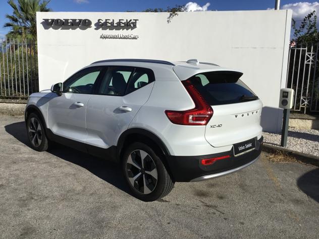 Volvo XC40 B3 automatico Core - Foto 2