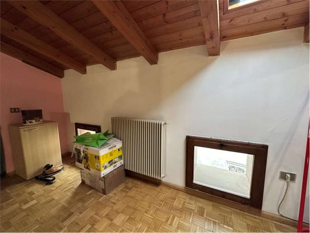 V000354 - APPARTAMENTO ARREDATO AD ALA IN VIA NUOVA - Foto 19