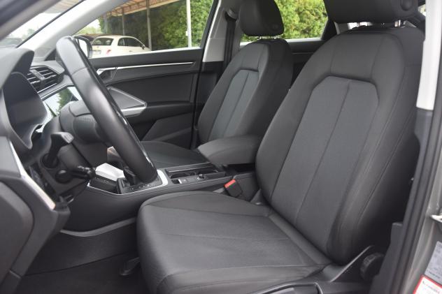 Audi Q3 SPB 35 TDI S tronic Business Plus - Foto 8