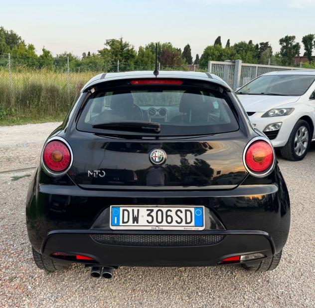 Alfa Romeo MiTo 1.4 T 155 CV Distinctive Sport Pack GPL - Foto 4
