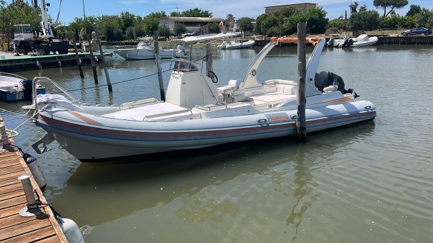 Gommone Overboat 26