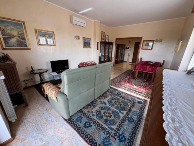 Appartamento di 120 m² con 3 locali e box auto in vendita a Monza - Foto 5