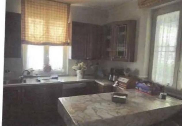 Immobile in asta di 208 m², box auto in vendita a Quadrelle - Foto 2