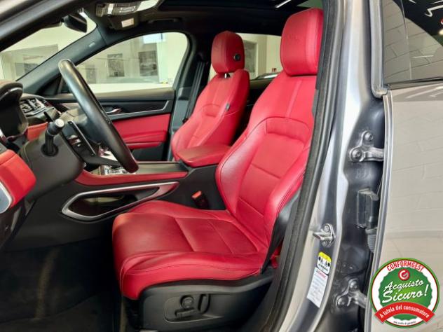 JAGUAR F-Pace 2.0D 204CV AWD aut. R-Dynamic Black *TETTO* rif. 23778905 - Foto 10