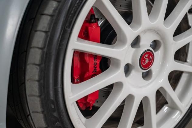 ABARTH 595 esseesse 70° 1.4 T-jet 180cv SABELT/AKRAPOVIC rif. 23983057 - Foto 6