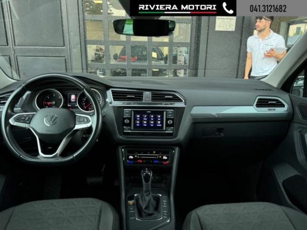 VOLKSWAGEN Tiguan 2.0 TDI 150 CV SCR DSG Life rif. 23786981 - Foto 5
