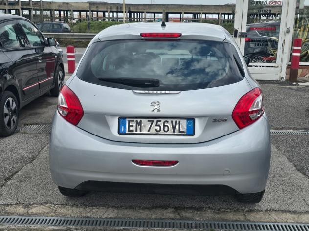 Peugeot 208 1.4 HDi 68 CV 5 porte Active - Foto 4