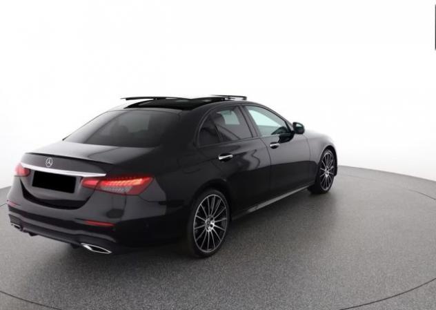 MERCEDES-BENZ E 220 d Premium Amg rif. 23417909 - Foto 5