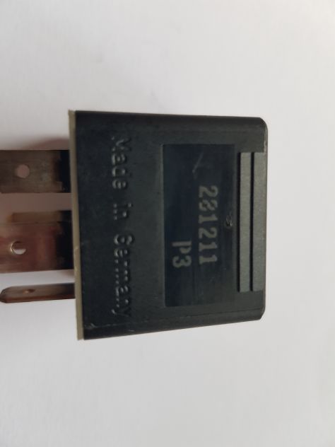 Relè bosch 24 volt 332 209 202 5 pz con dettagli in foto - Foto 3
