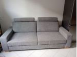 Divano grigio 3 posti