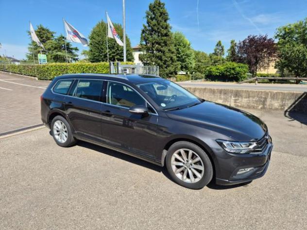 VOLKSWAGEN Passat Variant 2.0 TDI SCR EVO DSG Business rif. 23905479 - Foto 6