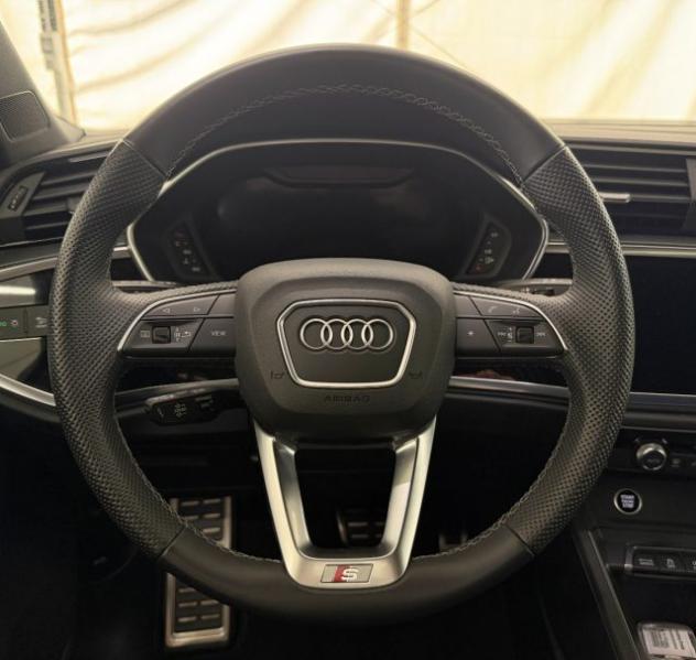 AUDI Q3 SPB 35 TDI S tronic S line edition rif. 23691803 - Foto 7