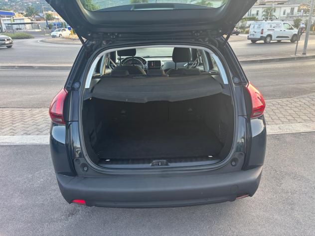 Peugeot 2008 BlueHDi 75 Active - Foto 9