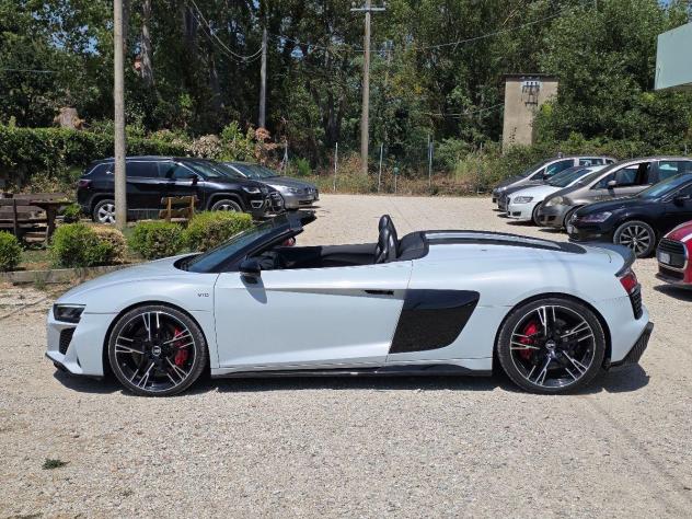 AUDI R8 V10 SPYDER QUATTRO PERFORMANCE - Foto 9