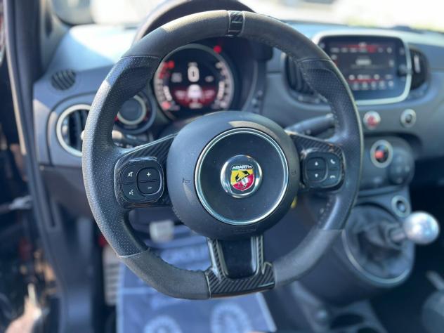 Abarth 595 1.4 Turbo T-Jet 180 CV Competizione - Foto 10