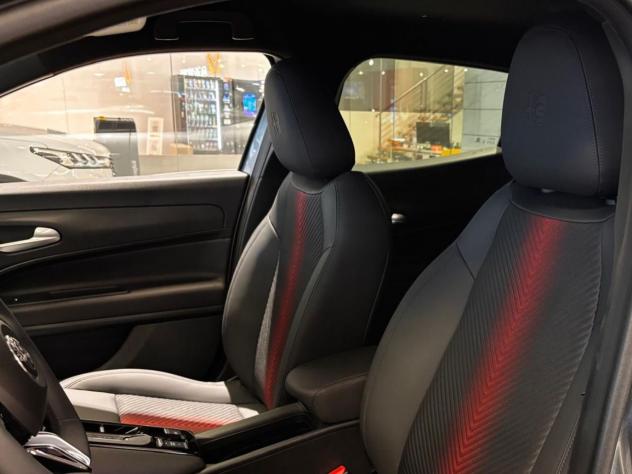 Alfa Romeo Junior 1.2 136 CV Hybrid eDCT6 Speciale - Foto 10