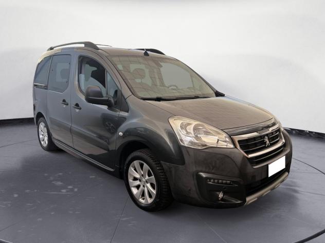 Peugeot Partner Tepee 1.6 BlueHDi 100cv Outdoor - OK NEOPATENTATI - ESENTE BOLLO 2027 - Foto 3
