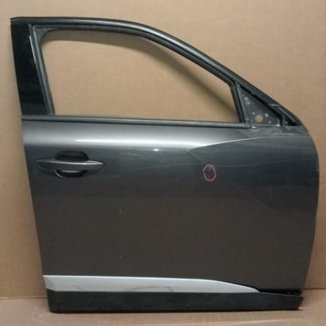PORTA ANT. D. GRIGIO MEDIO MET. C/ALZ. E SERR. (Pic.Segno) 999-U1293868 Carrozzeria  Lamierati esterni  Porte  Porta ant. dx. PEUGEOT - 2008 - 01-01-2
