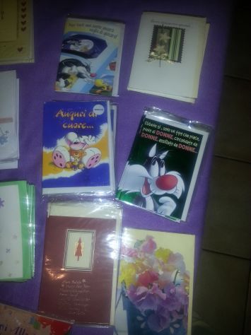 82 BIGLIETTI NUOVI,SIGILLATI,APRIBILI IN 2 CON BUSTA:ANNIVERSARI,COMPLEANNI,NATA - Foto 2