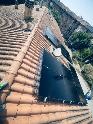 Lavaggio e pulizia di pannelli fotovoltaici - Foto 2