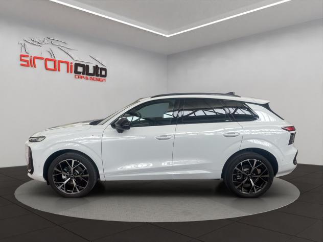 Audi Q3 Q3 1.5 tfsi mhev S line edition 150cv s-tronic - Foto 3