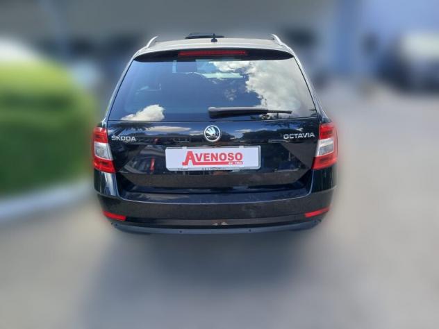 SKODA Octavia 3ª serie Octavia 1.6 TDI CR 115 CV DSG Wagon Executive - Foto 4