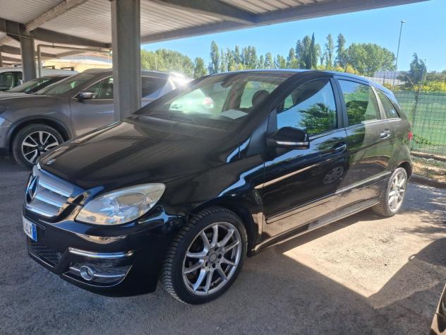 Mercedes-benz B 180 CDI Premium-NAVI-AUTOMATICA- - Foto 2
