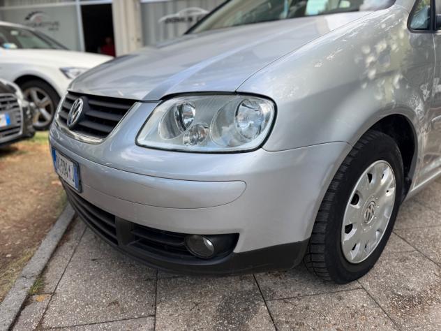 Volkswagen Touran 1.9 TDI 105CV DPF Trendline - Foto 5